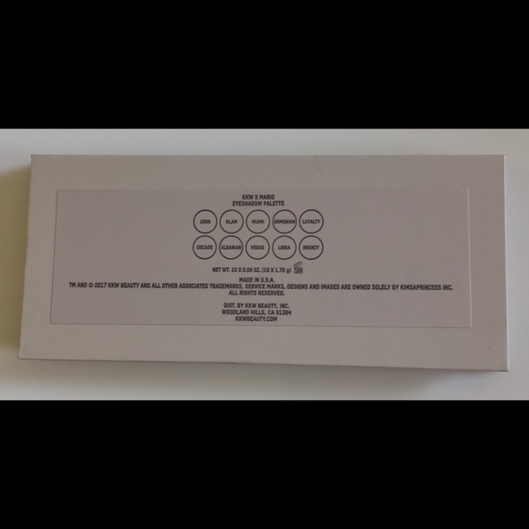 KKW x MARIO 10-Pan Eyeshadow Palette - Picture 5 of 8